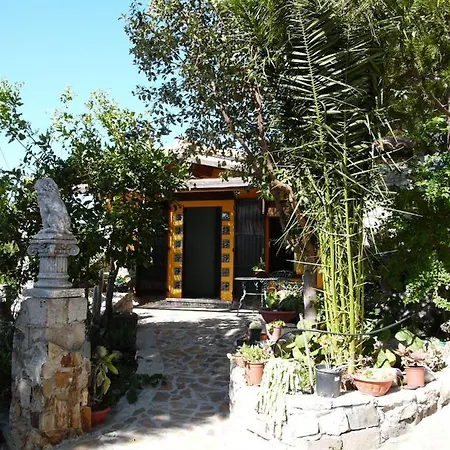 Il Giardino Bed and Breakfast *